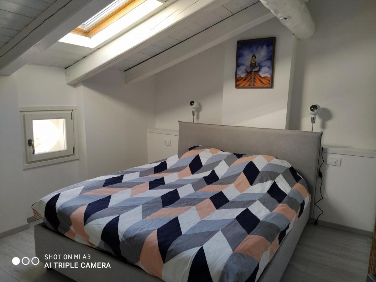 Appartement Un oeil sur la cathédrale à Aoste Extérieur photo