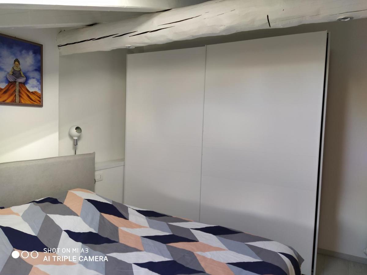 Appartement Un oeil sur la cathédrale à Aoste Extérieur photo